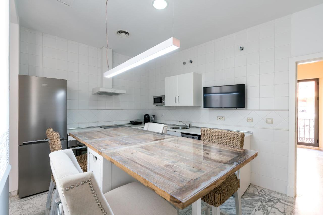 Veoapartment Ciriaco เซบีญา ภายนอก รูปภาพ