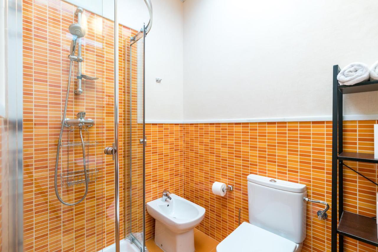 Veoapartment Ciriaco เซบีญา ภายนอก รูปภาพ